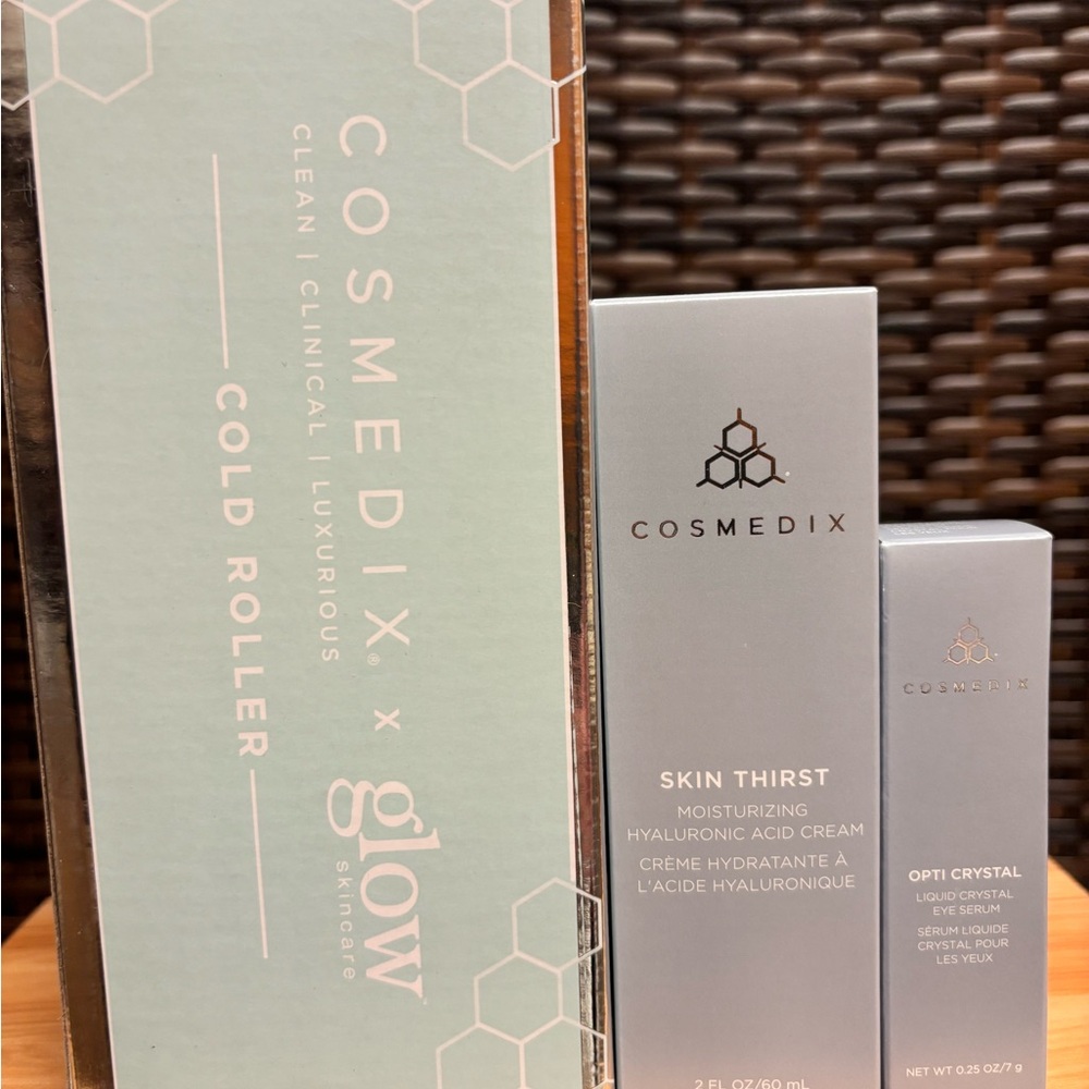 COSMEDIX Skincare cold roller, skin thirst & eye genius